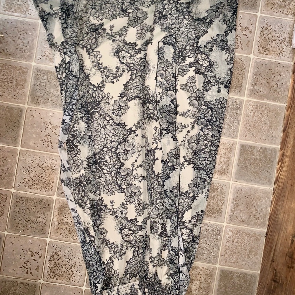 Use one - Picture 4 of 5